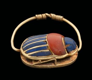 Skarabäus-Fingerring, Mittleres Reich