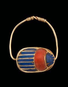 Skarabäus-Fingerring, Mittleres Reich