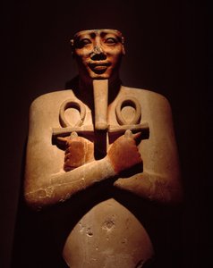 Ägyptische Antike: Osirispfeiler von Sesostris I, aus dem Tempel des Amun in Karnak. 1971-1926 v. Chr. Ägyptisches Kunstmuseum, Luxor