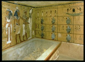 Die Grabkammer im Grab von Tutanchamun, Neues Reich von Egyptian 18th Dynasty