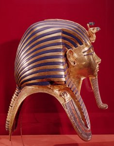Die Goldmaske, aus dem Schatz des Tutanchamun (ca. 1370-52 v. Chr.) ca. 1340 v. Chr.