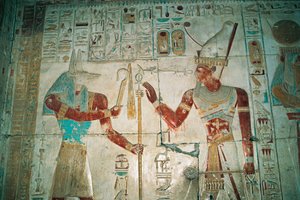 Ägypten, Abydos, Tempel des Pharao Sethos I., Osiris-Kapelle. Detail, bemaltes Relief, Neues Reich, Dynastie XIX von Egyptian 19th Dynasty