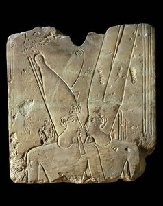 Pharao Ramses II und Gott Amun