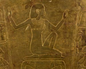 Die Göttin Isis, dekoratives Detail des Sarkophags von Königin Tuya, Mutter von Ramses II., vergoldetes Holz, ägyptische Zivilisation, Neues Reich, Dynastie XIX von Egyptian 19th Dynasty