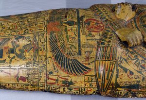 Detail des äußeren Sargdeckels der Mumie von Nesyamun, möglicherweise gefunden in Deir El-Bahri, Neues Reich, ca. 1100 v. Chr.