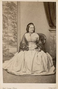 Agnes Strickland, Autorin von English Photographer