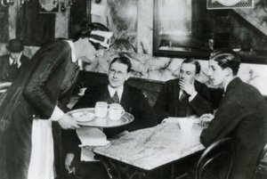 Gartenparty im Buckingham Palace, 1911