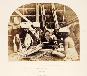 Zimmerleute, Hindus, Madras, aus The People of India, von J. Forbes Watson, veröffentlicht 1868 von English Photographer