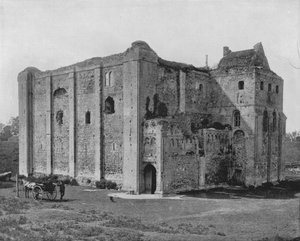 Castle Rising (s/w Foto) von English Photographer