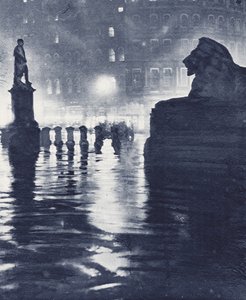 Abendliche Schatten auf dem Trafalgar Square, London