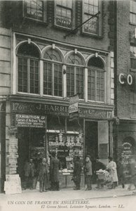 Französische Buchhandlung, 17 Green Street, Leicester Square, London von English Photographer