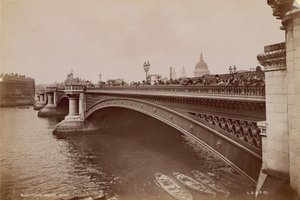 Gesamtansicht der Blackfriars Bridge von English Photographer