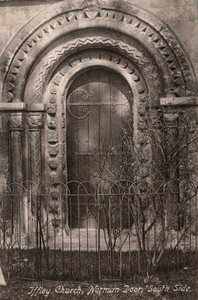 Iffley Kirche, Normannisches Tor, Südseite