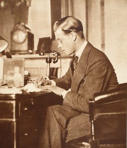 König Edward VIII. an seinem Schreibtisch im St. James