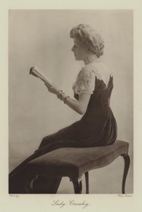 Lady Crossley (s/w Foto) von English Photographer