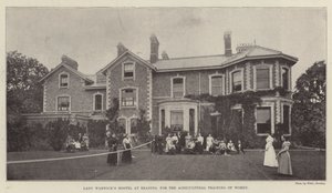 Lady Warwicks Hostel in Reading, für die landwirtschaftliche Ausbildung von Frauen von English Photographer