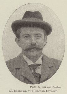 M. Cordang, der Rekordradfahrer von English Photographer