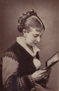 Nelly Power von English Photographer