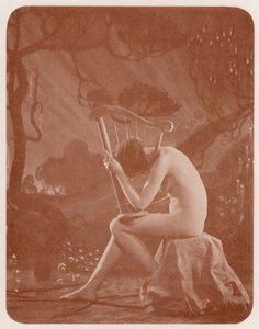 Nudistische Kunst: Herzsaiten