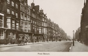 Pont Street, London von English Photographer