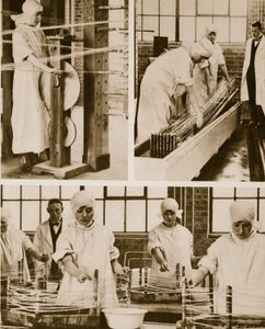 Vorbereitung von Katgut in der eigenen Fabrik des Londoner Krankenhauses von English Photographer