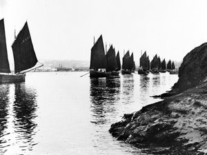 Regatta, Hayle Estuary, um 1890