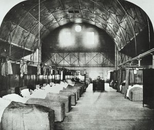 St Thomas Hospital: Temporäre Station in Surrey Gardens Music Hall, 1868 von English Photographer