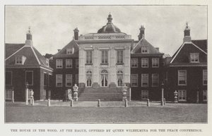 Das Haus im Wald in Den Haag, angeboten von Königin Wilhelmina für die Friedenskonferenz von English Photographer