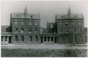 The Paragon, New Kent Road von English Photographer
