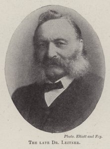 Der verstorbene Dr. Leitner von English Photographer