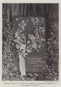 Kranz in Gold und Silber für Bismarcks Mausoleum, präsentiert von den Frauen Hamburgs von English Photographer