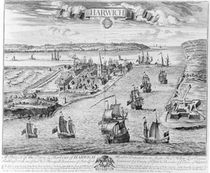 Eine Aussicht auf die Stadt und den Hafen von Harwich