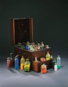 Eine Mahagoni-Künstlerfarbbox, angeblich im Besitz von John Adams von der HMS Bounty