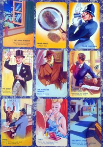 Karten für ein englisches Familien-Mordmysterium-Kartenspiel I Commit, um 1930 von English School