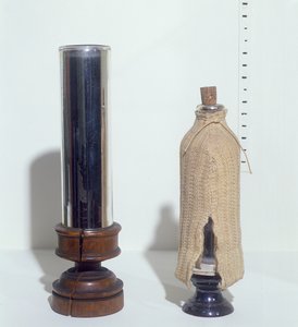 Dewar-Thermos-Vakuumflaschen, spätes 19. Jahrhundert von English School