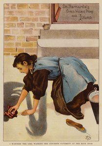 Ich beobachtete das Mädchen, wie es den Betonboden an der Hintertür wusch