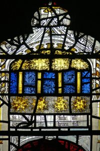 Die letzten fünfzehn Tage der Welt (das Pryke of Conscience Fenster): Die Sterne fallen