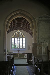 Fenster, das Ostende der Kirche