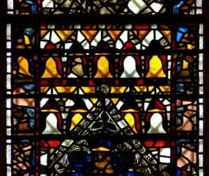 Fenster w41, Darstellung von Glocken