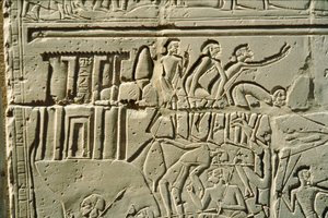 Relief der Schlacht von Kadesch mit Soldaten des Pharao Ramses II gegen Hethiter von König Muwatalli von Erich Lessing