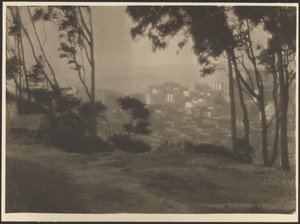 Stadt vom Hügel aus von Ernest Mitchell Pratt
