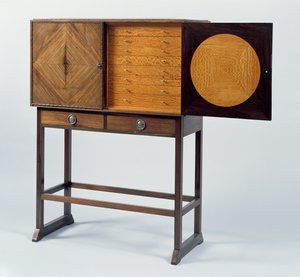 Schrank, ca. 1902