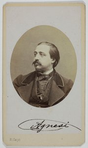 Porträt von Luigi Agnesi, 1833-1875, lyrischer Sänger von Etienne Carjat