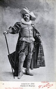 Constant Coquelin alias Coquelin aîné (1841 - 1909) im Kostüm von Cyrano de Bergerac (Foto)