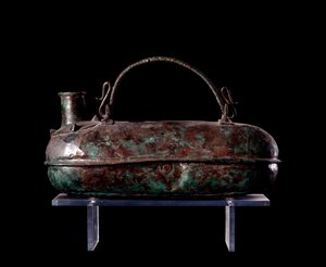 Etruskische Zivilisation: Bronzeaskos aus dem Grab des Bronzekarrens in Vulci, 680-670 v. Chr.