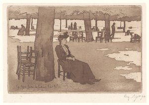 Frau im Garten der Tuilerien in Paris