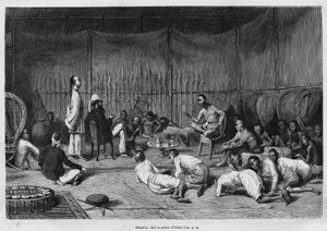 Dr. Harmand beim Empfang beim Prinzen von Oubon (Laos), Beschreibung des Inneren des fürstlichen Hauses und seines Hofes, Gravur von Eugene Burnand, zur Illustration der Geschichte von Laos und den wilden Bevölkerungen Indochinas von Dr. Harmand, 1877, ver von Eugene Burnand