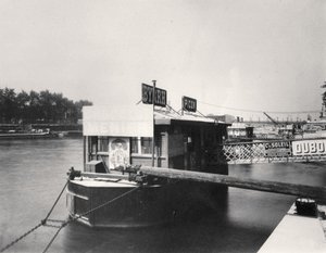 Boot auf der Seine von Eugène Atget