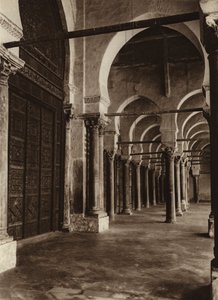 Kairuan, Teilansicht der Großen Moschee von European Photographer