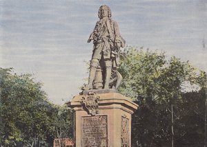 Statue von Mahe Labourdonnais, Place du Gouvernement von European Photographer